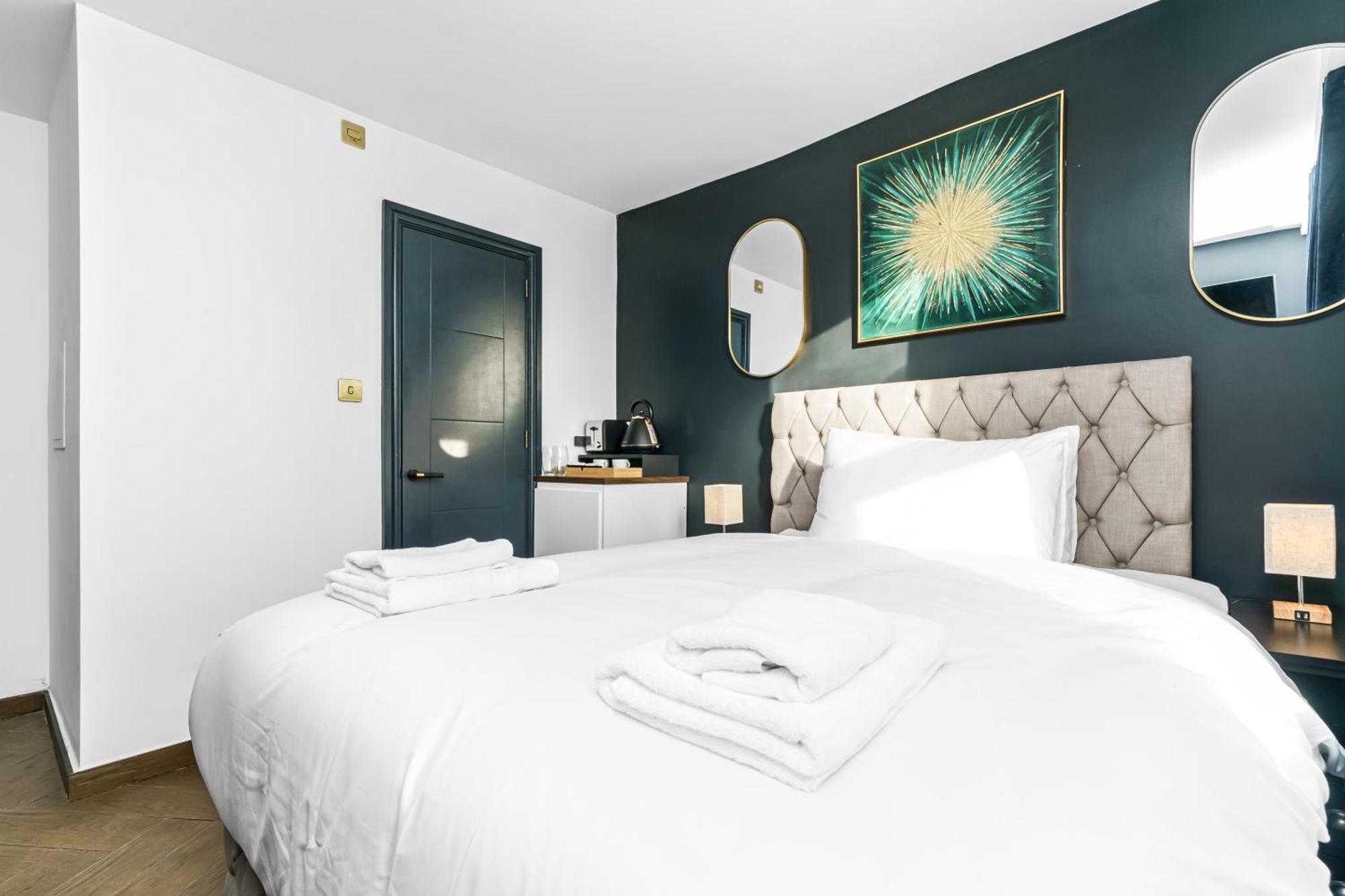 G Eighty Four Apart otel Londra Dış mekan fotoğraf