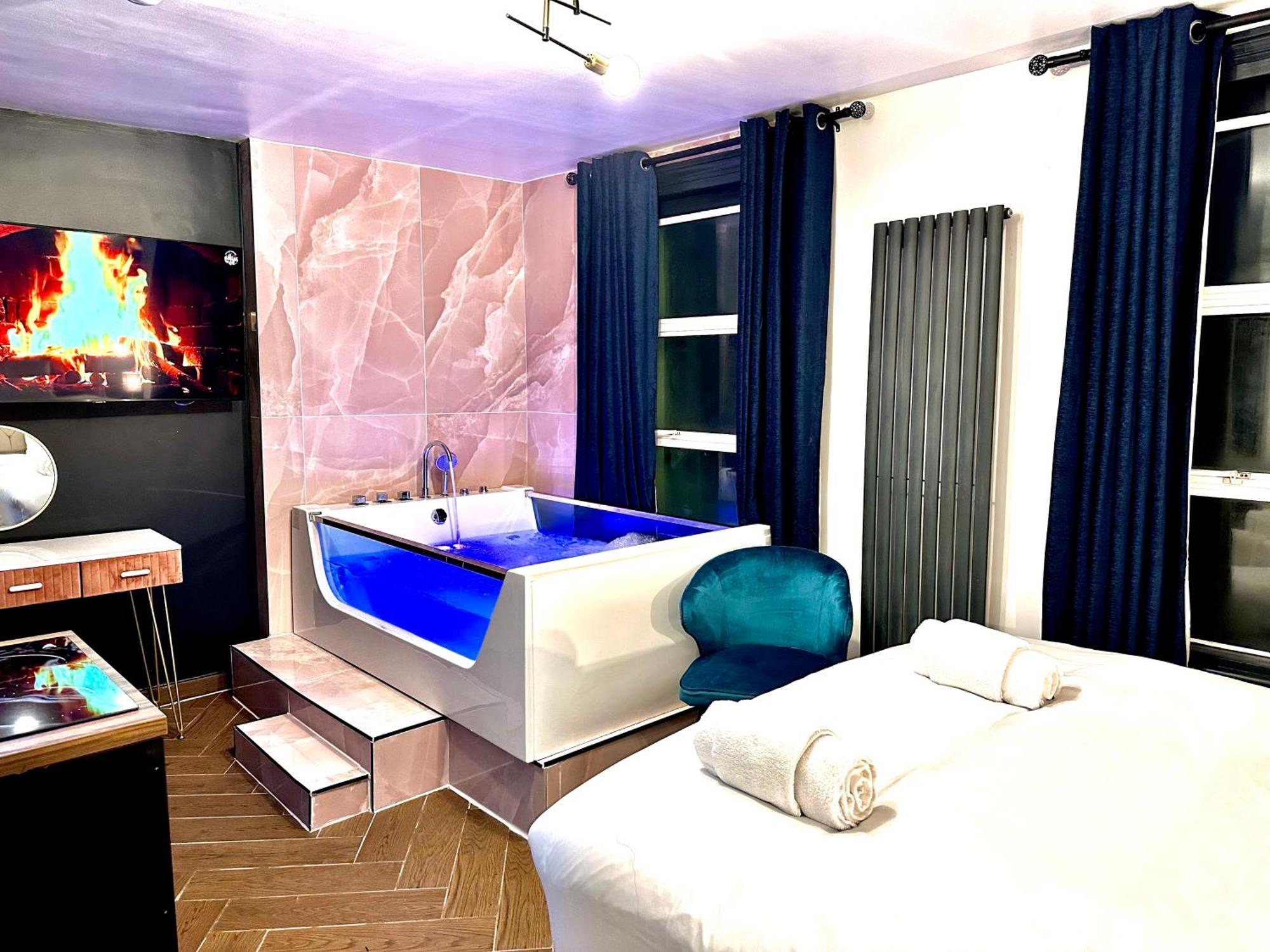 G Eighty Four Apart otel Londra Dış mekan fotoğraf